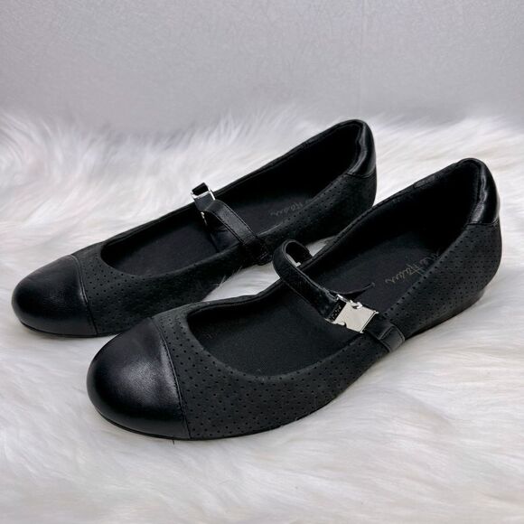 Cole Haan Air Mary Jane Suede Leather Flats 7.5 - Picture 1 of 7